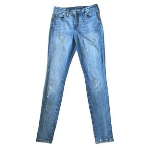 Universal Thread Distressed Thread Jeans Size 6 / 28R